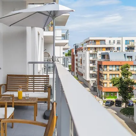 Garnizon For 6 Guests With Parking & Balcony By Renters *