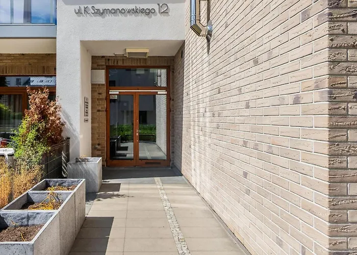 Lägenhet Garnizon For 6 Guests With Parking & Balcony By Renters *